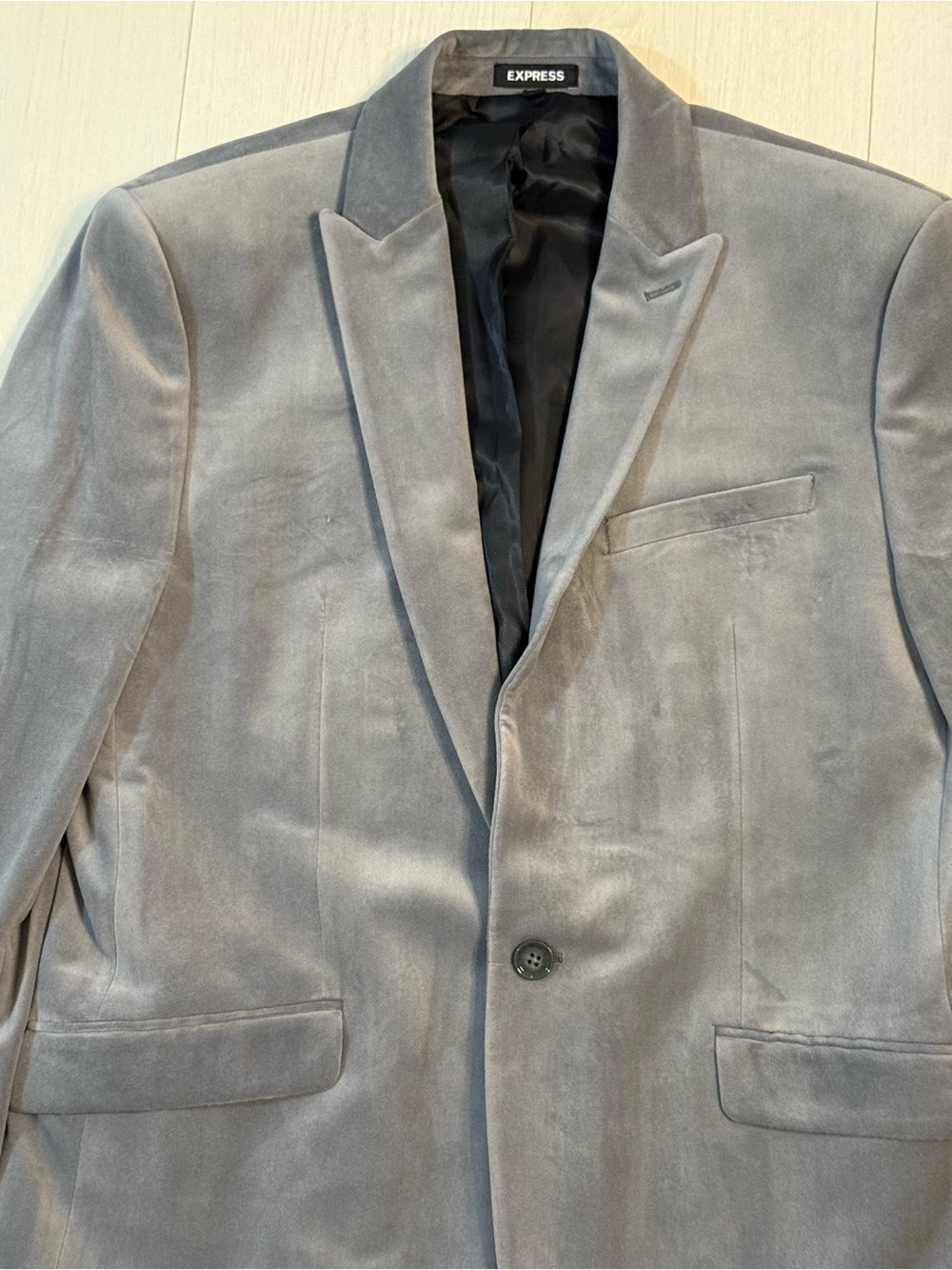 Express Men’s Light Gray Velvet Sport Coat
